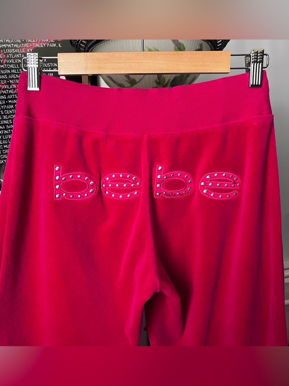 Bebe Women's Pink Jogger-tracksuit